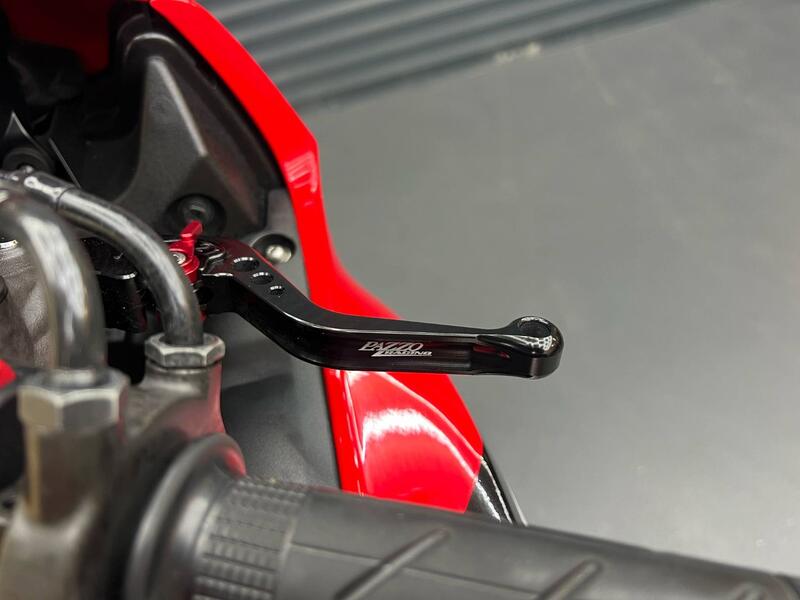 HONDA CBR1000RR Fireblade