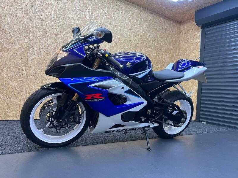 SUZUKI GSXR1000