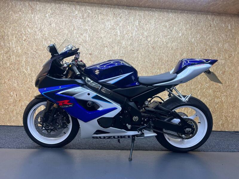 SUZUKI GSXR1000