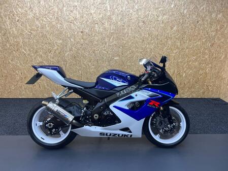 SUZUKI GSXR1000 