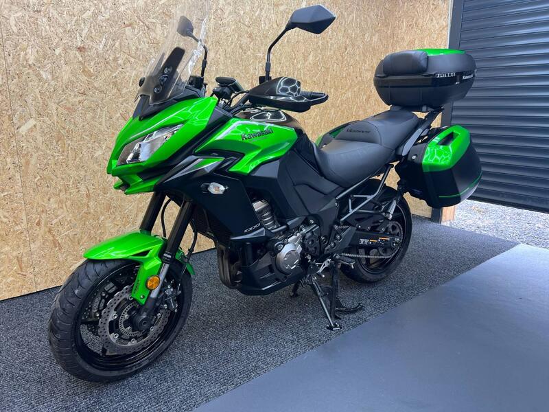 KAWASAKI Versys 1000