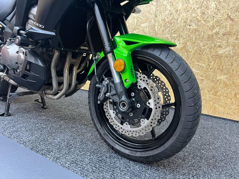 KAWASAKI Versys 1000