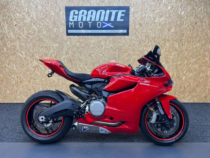 DUCATI 899 Panigale