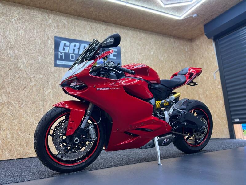 DUCATI 899 Panigale