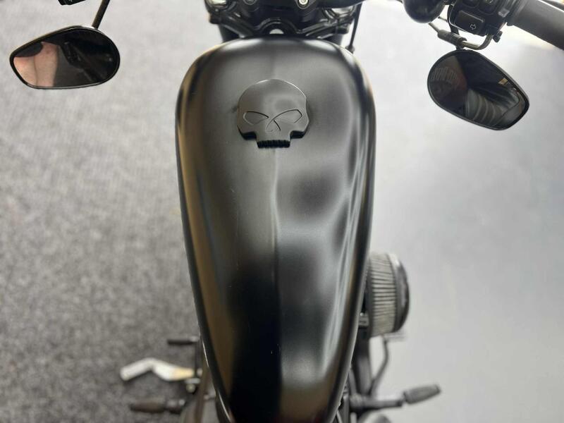 HARLEY-DAVIDSON Sportster