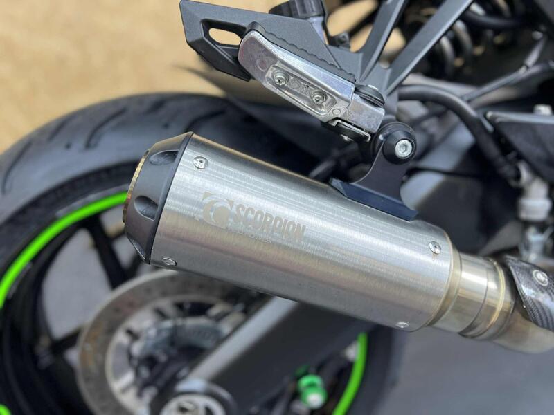 KAWASAKI NINJA 1000SX