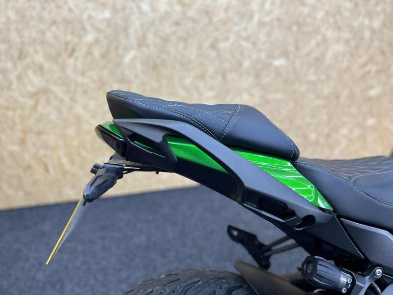 KAWASAKI NINJA 1000SX
