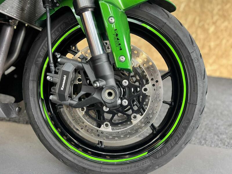 KAWASAKI NINJA 1000SX