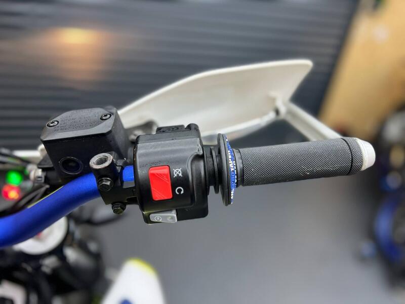 HUSQVARNA 701