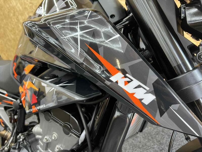 KTM 790 DUKE