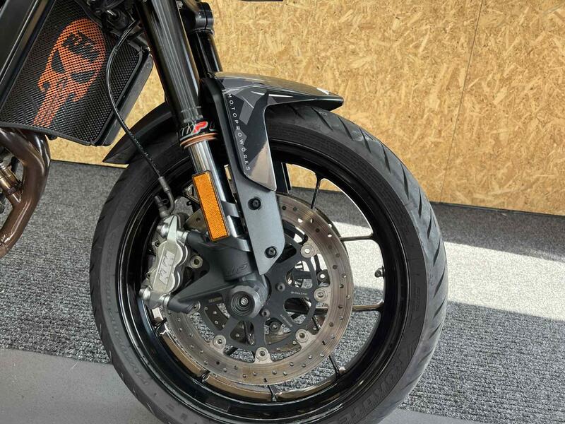 KTM 790 DUKE