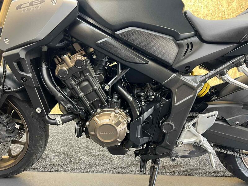 HONDA CB650R