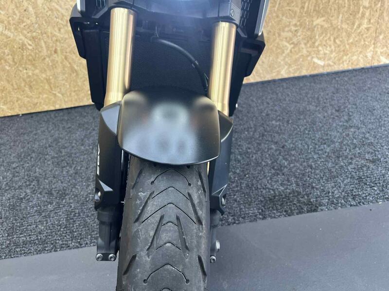 HONDA CB650R