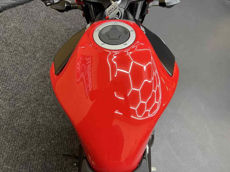 KAWASAKI ER-6N