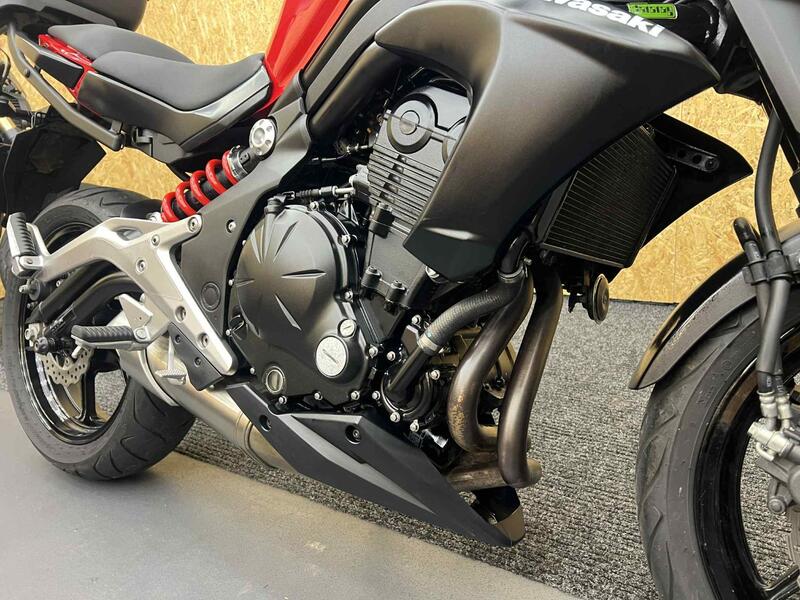 KAWASAKI ER-6N