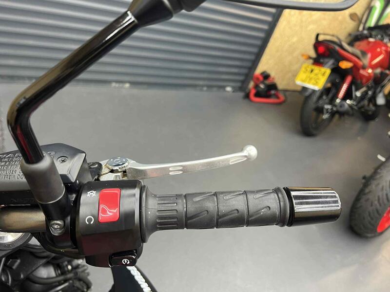 KAWASAKI ER-6N