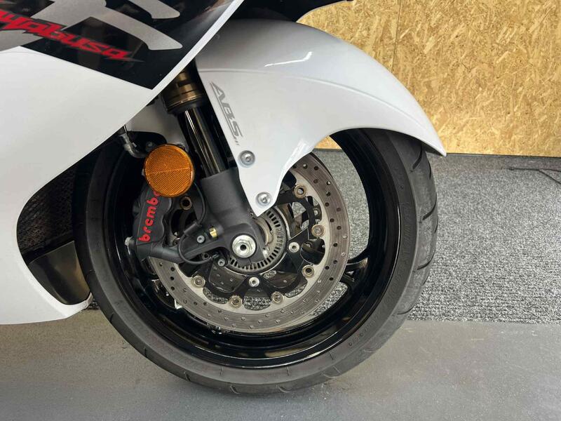 SUZUKI GSX1300R Hayabusa