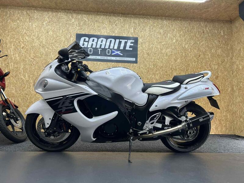 SUZUKI GSX1300R Hayabusa