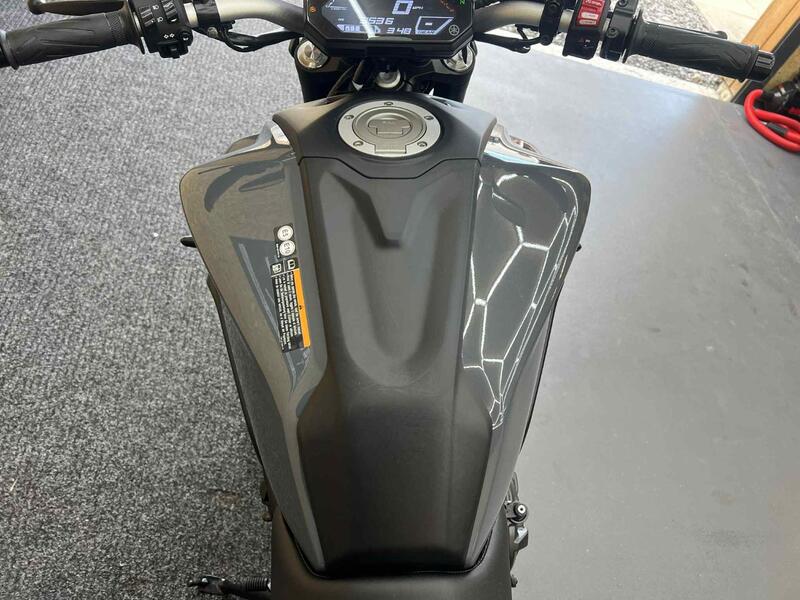 YAMAHA MT-07