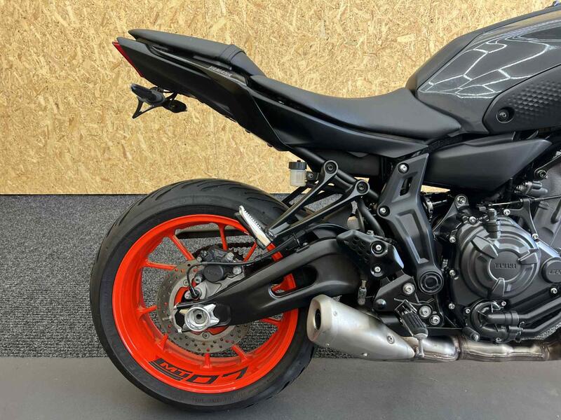 YAMAHA MT-07