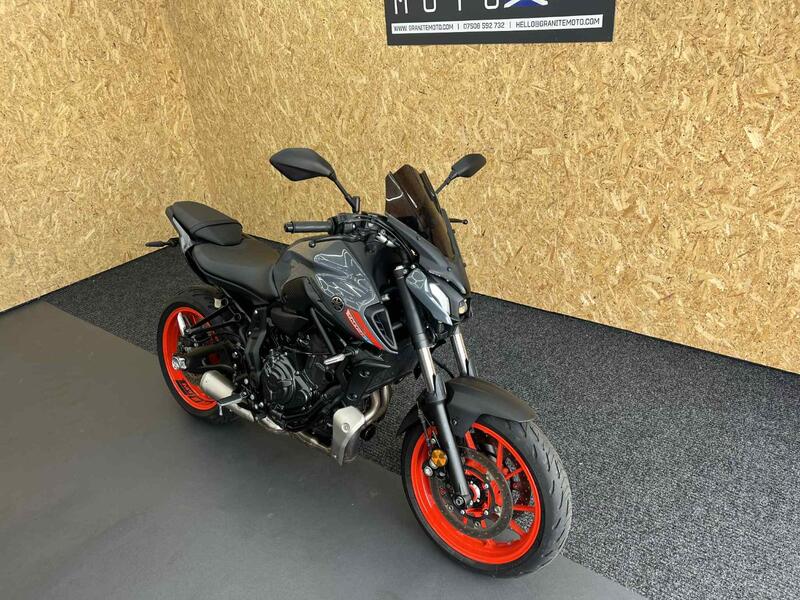 YAMAHA MT-07