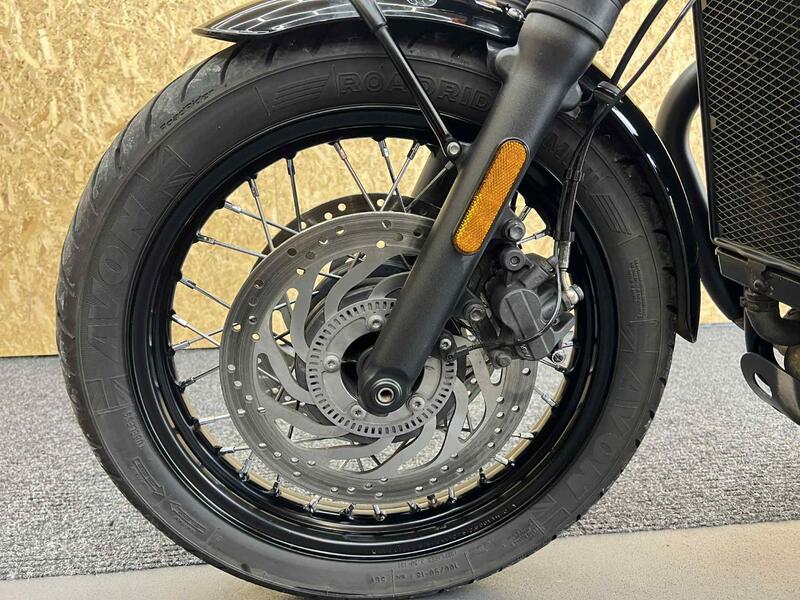 TRIUMPH BONNEVILLE T120