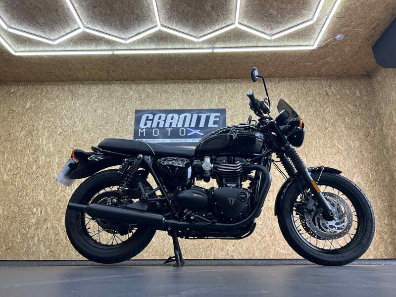 TRIUMPH BONNEVILLE T120