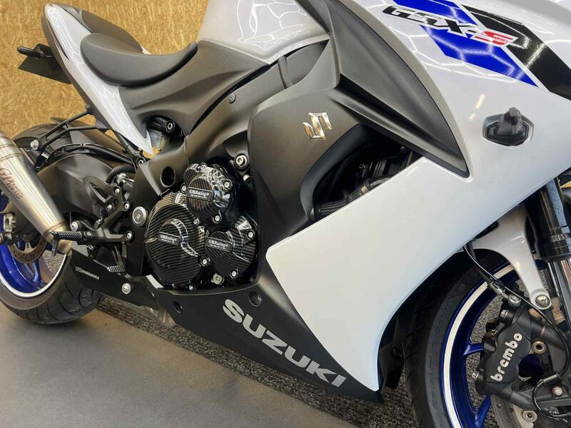 SUZUKI GSX-S1000F