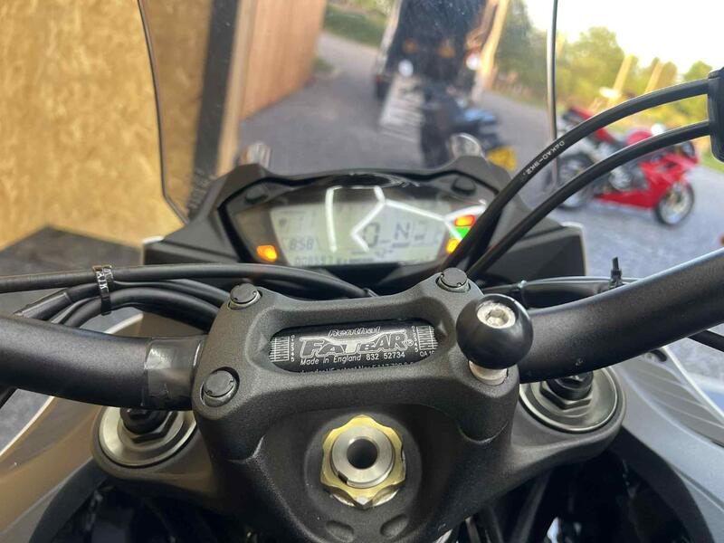 SUZUKI GSX-S1000F