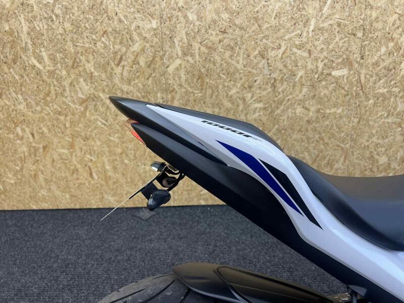 SUZUKI GSX-S1000F