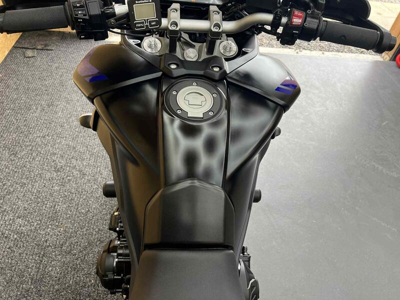 YAMAHA Tracer 900