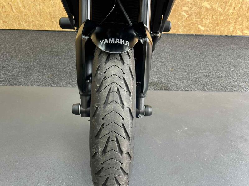 YAMAHA Tracer 900