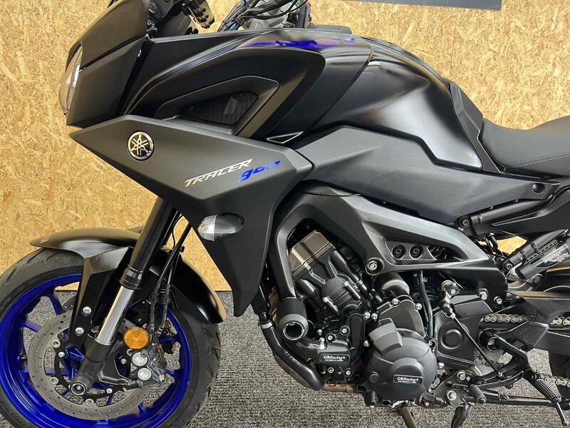 YAMAHA Tracer 900