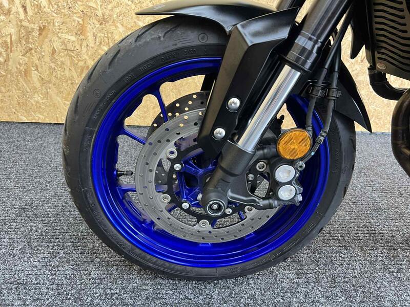 YAMAHA Tracer 900