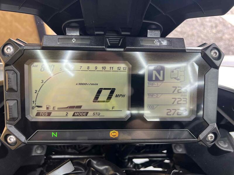 YAMAHA Tracer 900