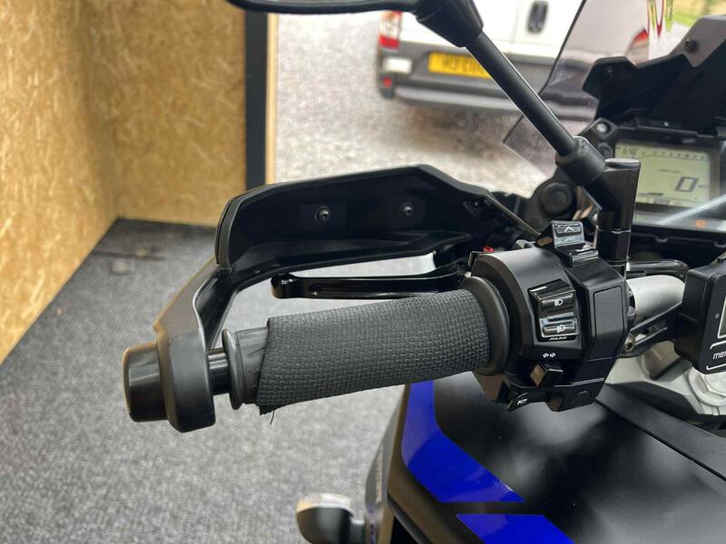 YAMAHA Tracer 900