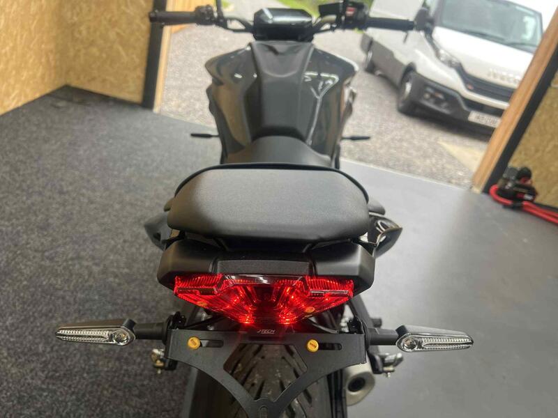 YAMAHA MT-07