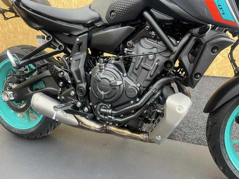 YAMAHA MT-07