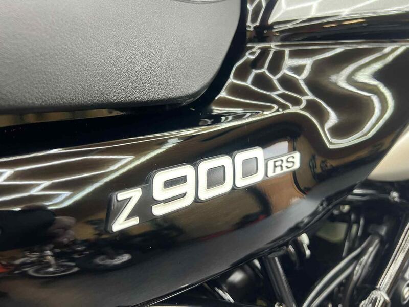KAWASAKI Z900