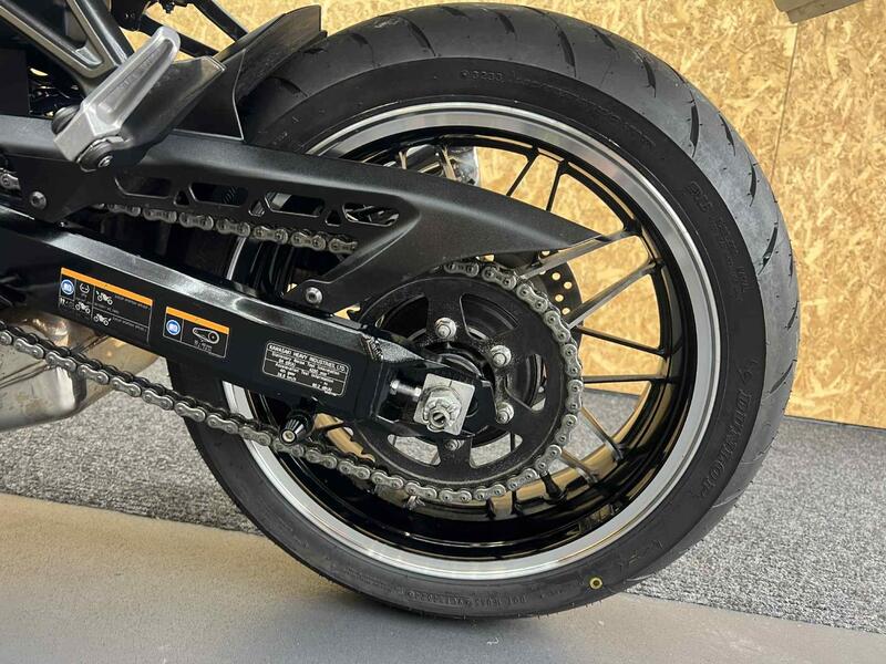 KAWASAKI Z900