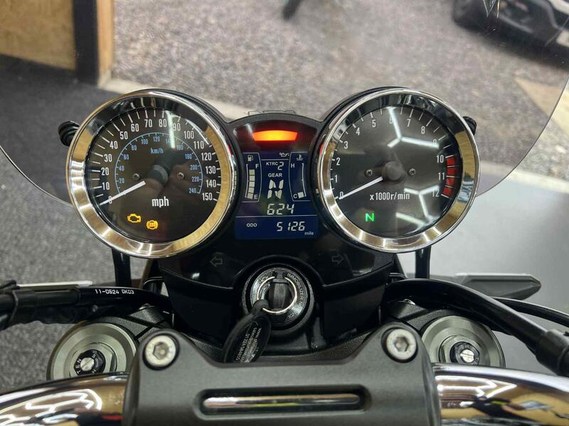 KAWASAKI Z900