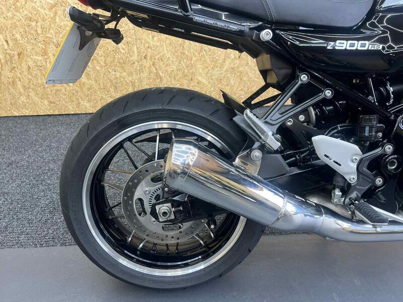 KAWASAKI Z900