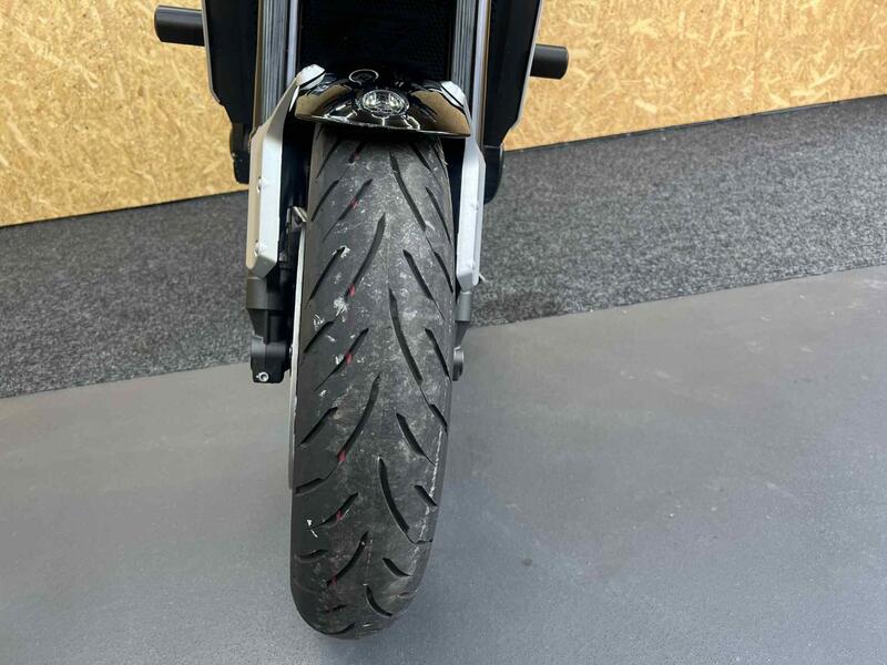 KAWASAKI Z900