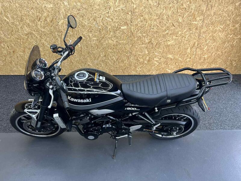 KAWASAKI Z900