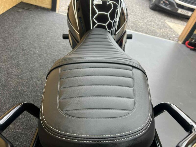 KAWASAKI Z900