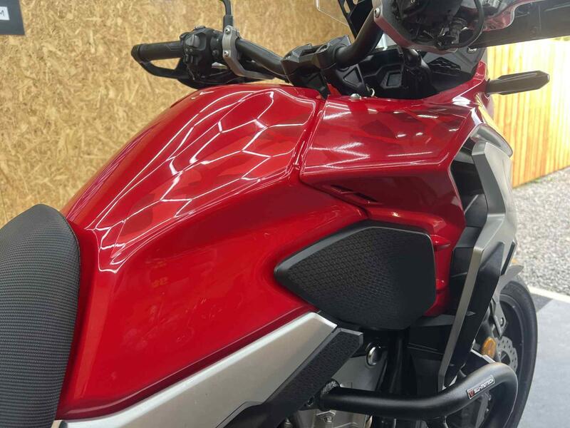 HONDA CB500X