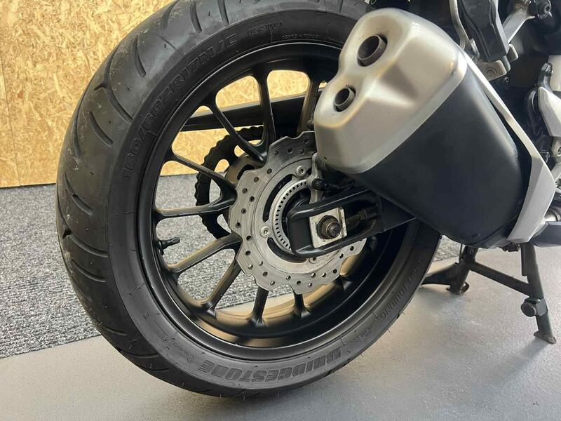 HONDA CB500X