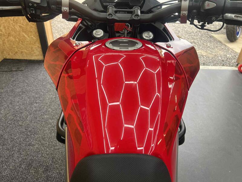 HONDA CB500X