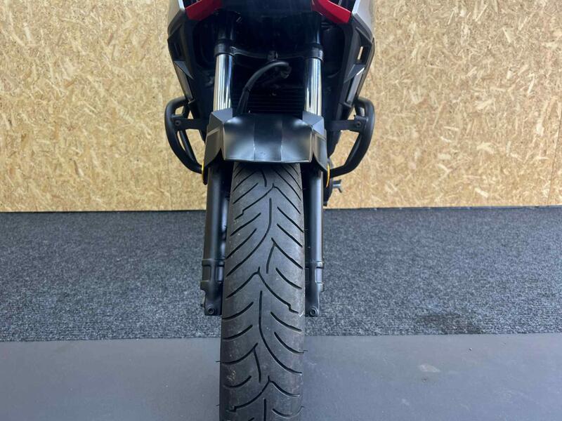 HONDA CB500X