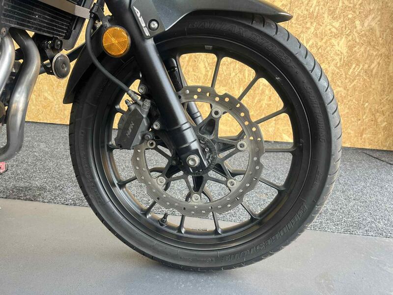 HONDA CB500X